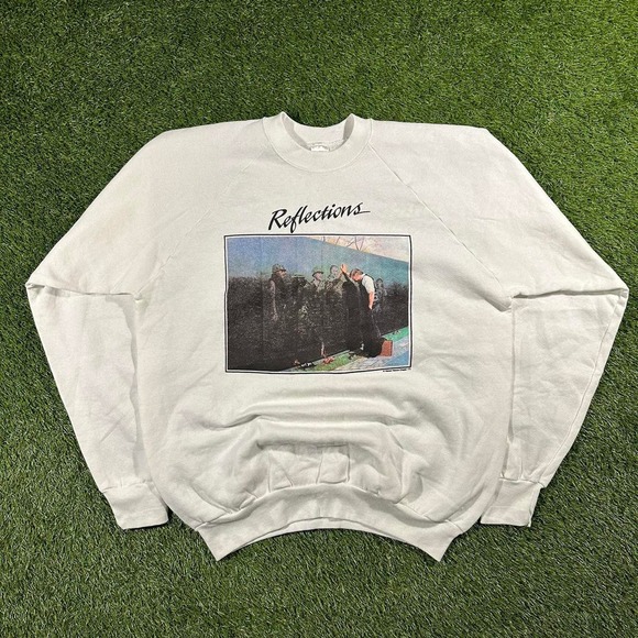 Vintage Fruit of the Loom Vietnam War Crewneck Sweatshirt - Picture 1 of 5